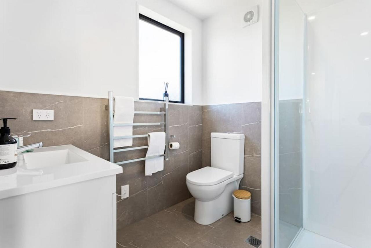 Villa Stunning New 2Br Luxury In Pukekohe - Wifi Netflix Esterno foto
